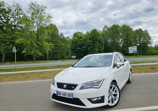 Seat Leon cena 43900 przebieg: 198000, rok produkcji 2014 z Ostrołęka małe 742